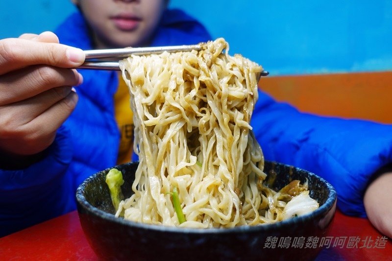 台南新營美食  阿婆麵店 再現兒時記憶  古早味乾麵 沙茶拌