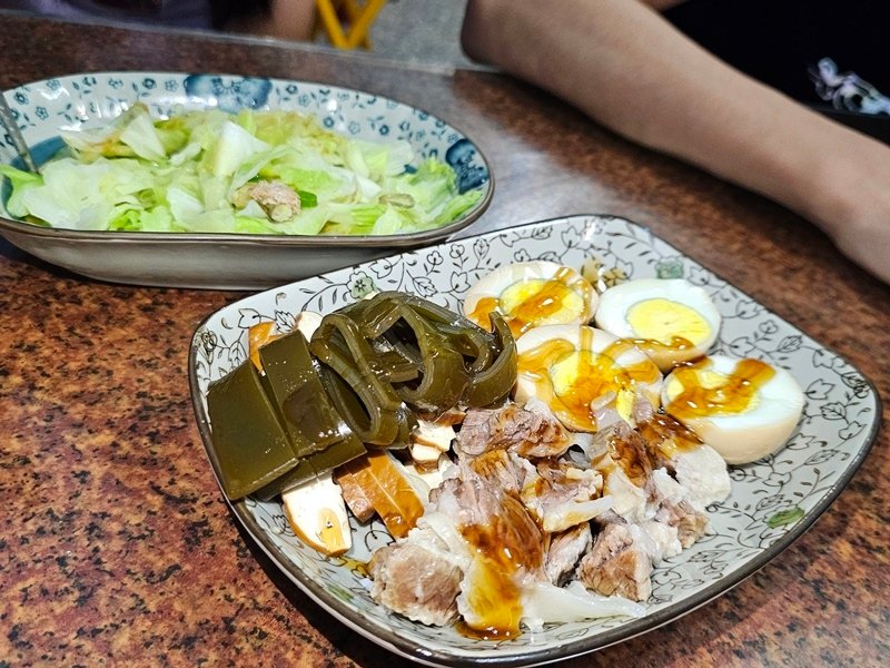 台南新營美食  阿婆麵店 再現兒時記憶  古早味乾麵 沙茶拌