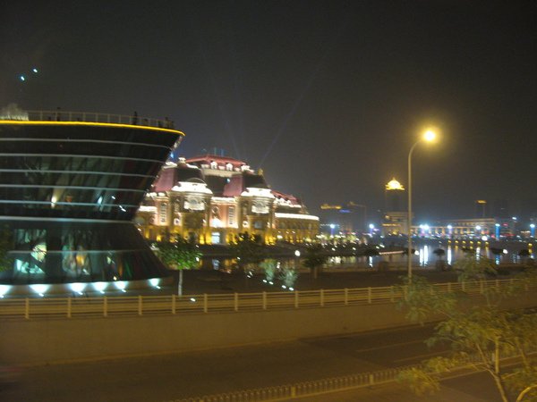 20100209031041983.jpg