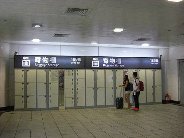 高鐵左營站 29.jpg