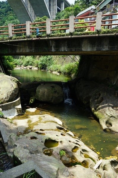 翠谷橋壺穴 05.jpg