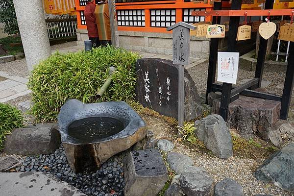 613 八坂神社 15.jpg