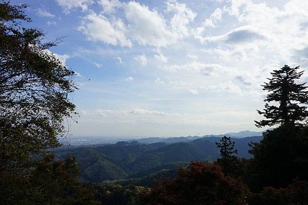 B06 高尾山 25.jpg