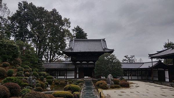 B09 東福寺通天橋、開山堂、普門院 24.jpg