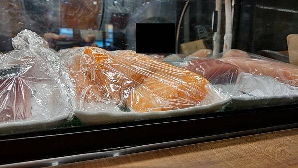 新雀丼飯定食vs日式料理 03.jpg