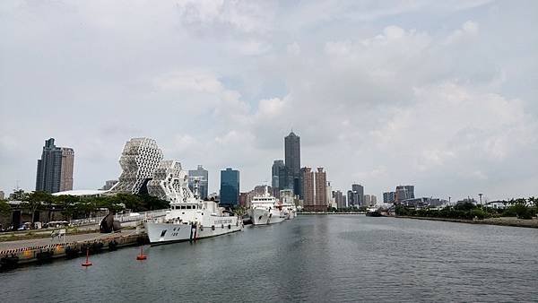 駁二大港橋 04.jpg