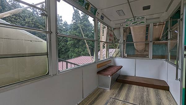 D10 彌彥山索道登山纜車 11.jpg