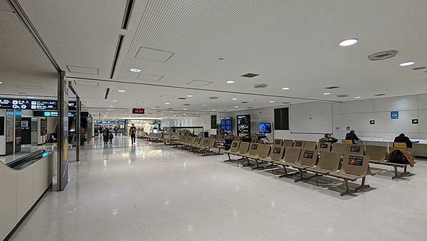 I5 成田機場第二航廈 37.jpg