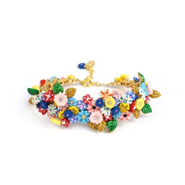 mutli-flowers-couture-bracelet