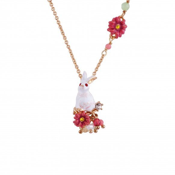 rabbit-on-a-flowerbed-necklace