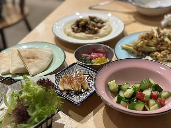 台北最道地的以色列料理餐廳｜波 Wave Jaffa Cui