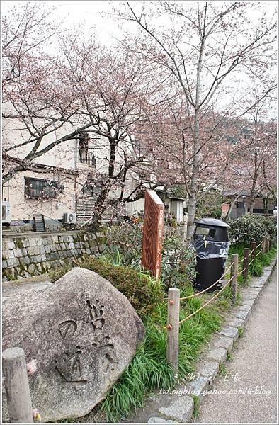 【2012關西甜滋滋蜜月旅行】-哲學之道 (4).JPG