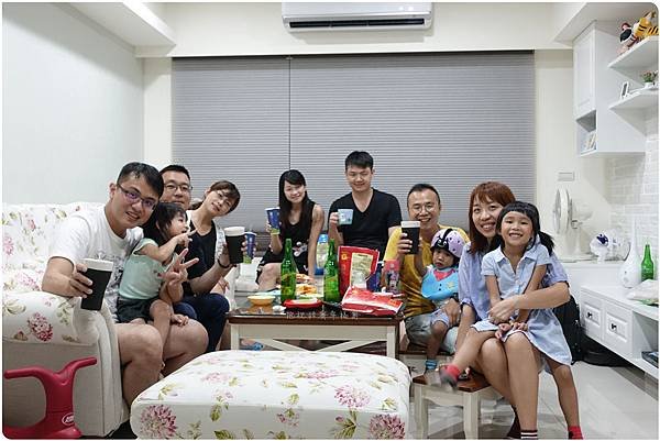 抱枕甜蜜幸福窩 (9).JPG