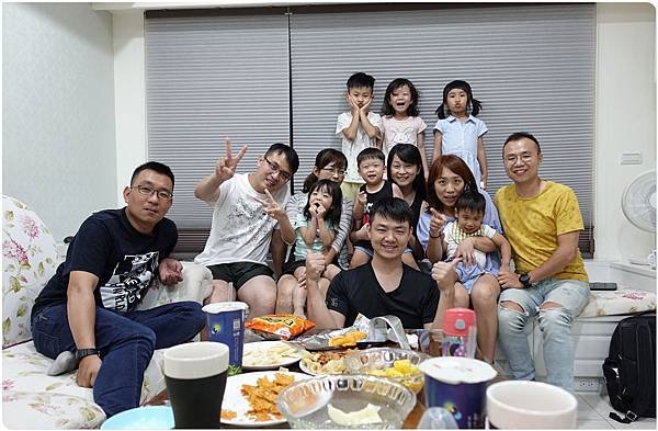 抱枕甜蜜幸福窩 (10).JPG
