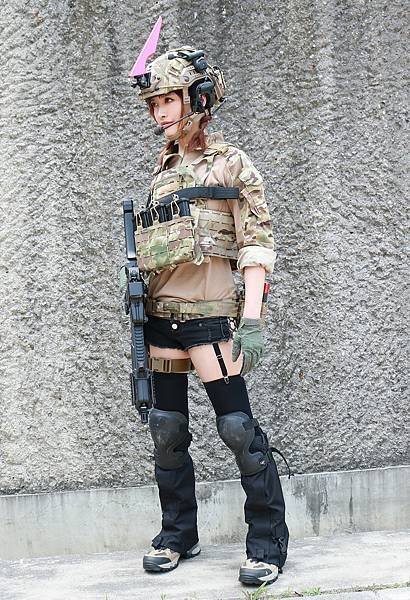 軍武娘.jpg
