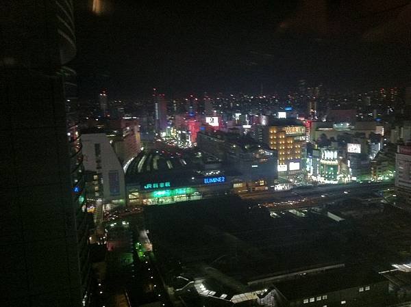 夜晚的東京