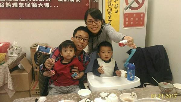 哥倆好一對寶_170123_0012.jpg