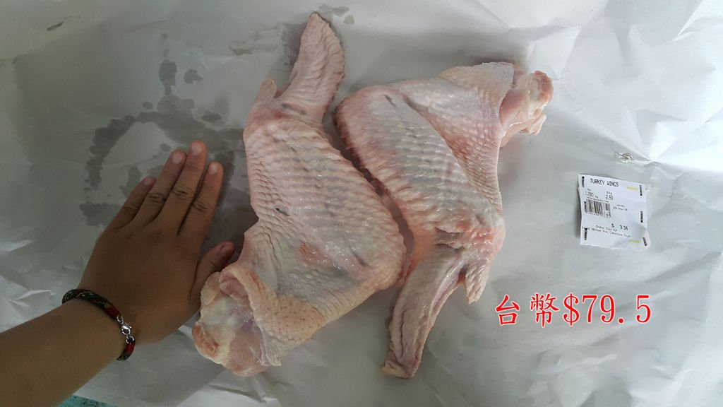 雞肉跟火雞肉1公斤$2.59