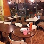 10406626_954196907930576_4452093991347426478_n.jpg