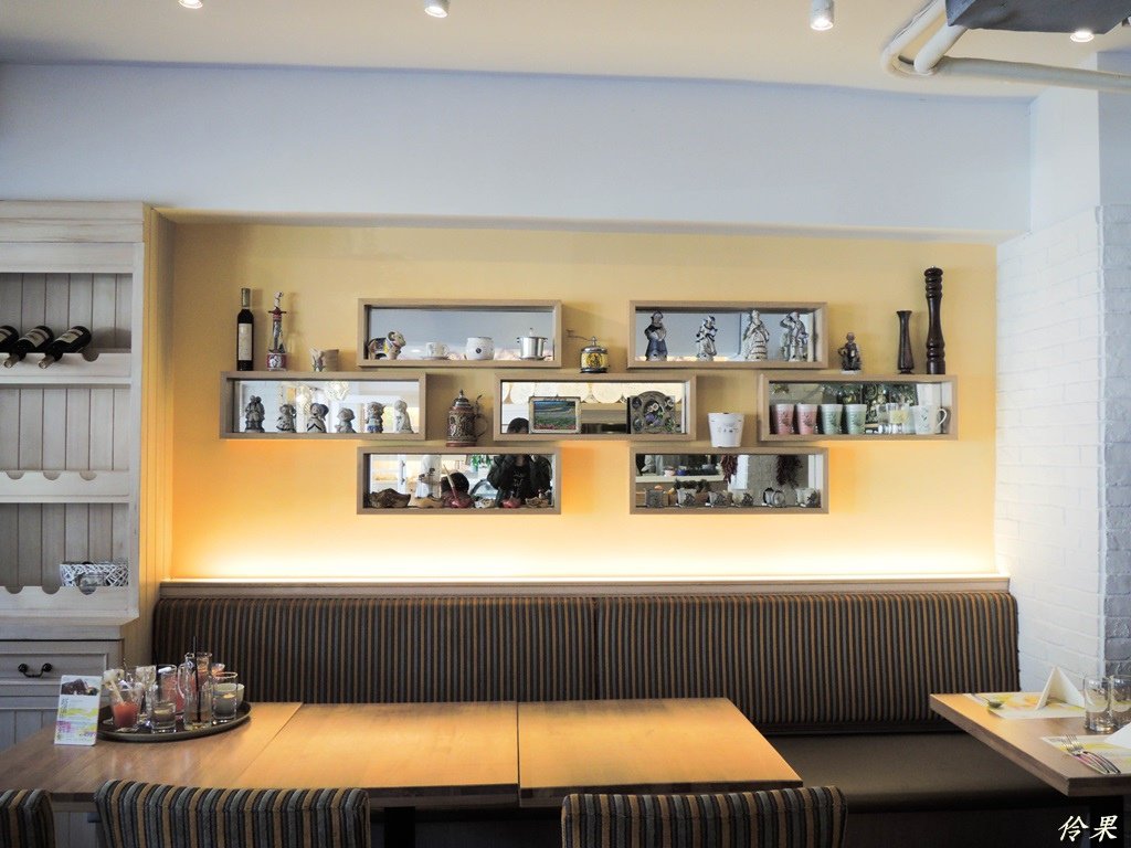 DSCN4115-2.jpg