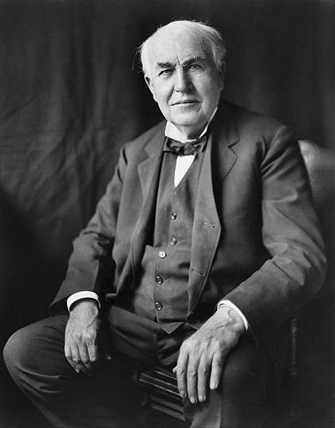 800px-Thomas_Edison2