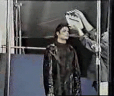21n08sm.gif