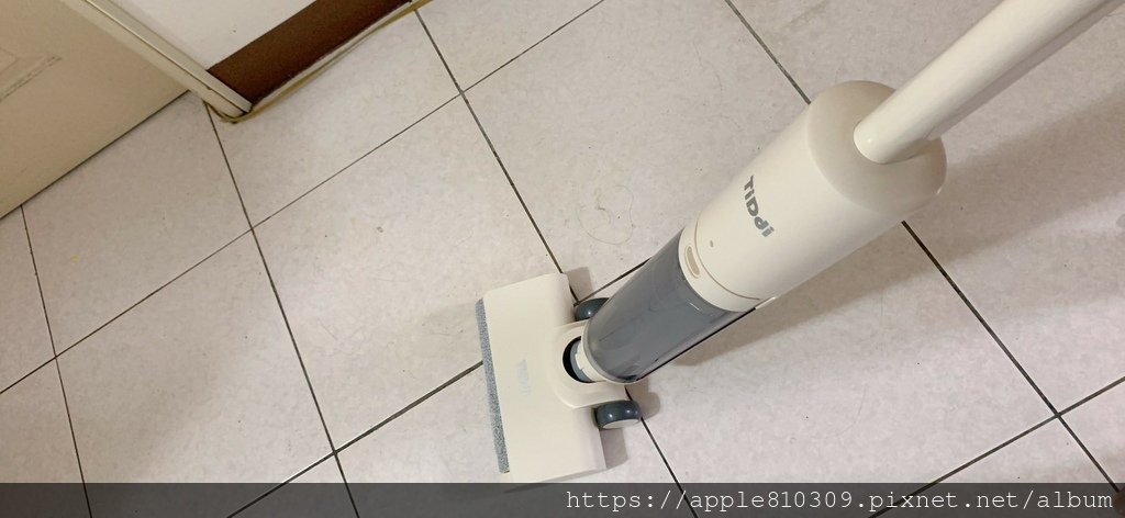 LINE_ALBUM_洗地機_250429_10.jpg