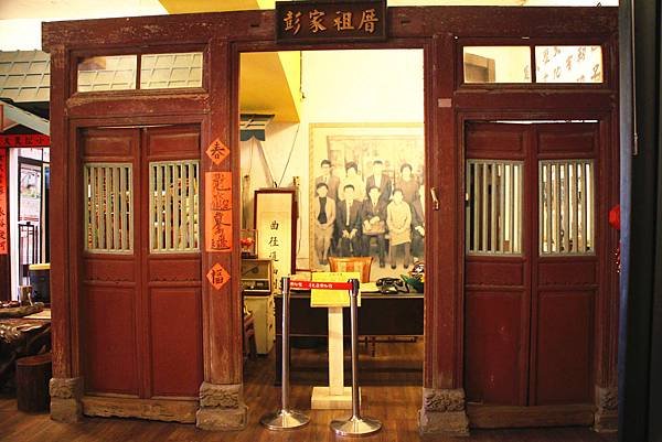 10510-大黑松小倆口-34