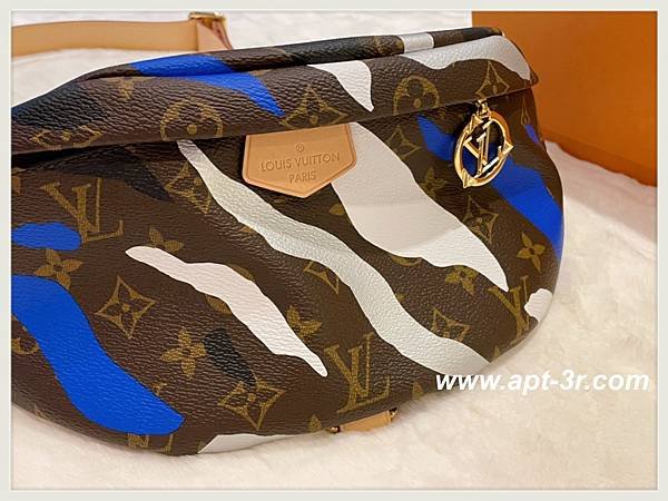 LV LOL Monogram Bumbag Blue Silver 1.jpg