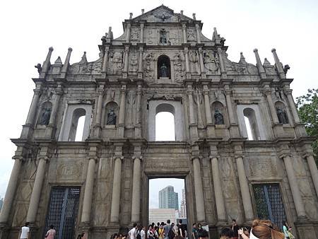 大三巴是聖保祿教堂的遺跡