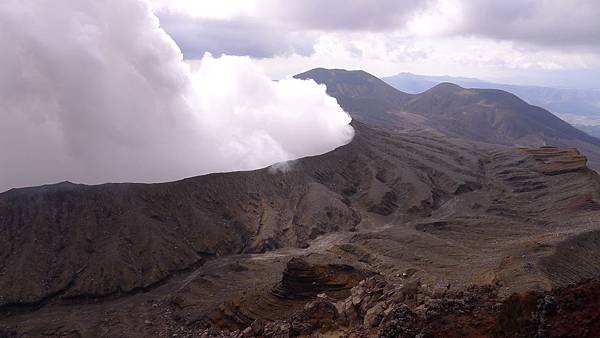 火山口