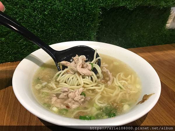 「新北美食」輔大醫院美食街--泰山區-新北市/金風牛肉麵/捷