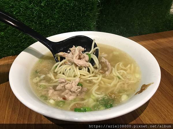 「新北美食」輔大醫院美食街--泰山區-新北市/金風牛肉麵/捷