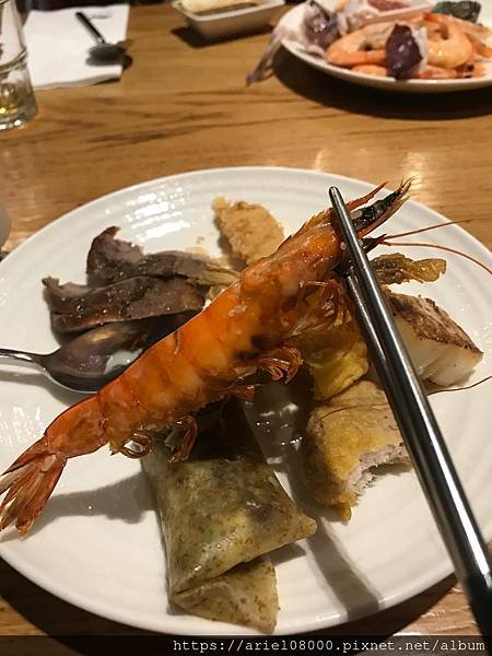 「台北美食}響食天堂 台北信義店－信義區－台北市/台北吃到飽
