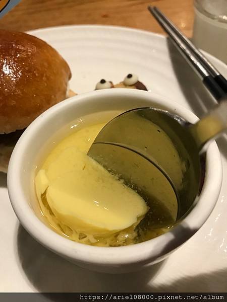 「台北美食}響食天堂 台北信義店－信義區－台北市/台北吃到飽