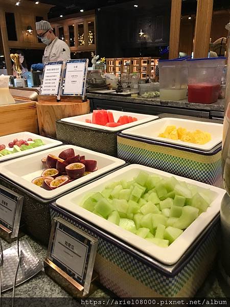 「台北美食}響食天堂 台北信義店－信義區－台北市/台北吃到飽