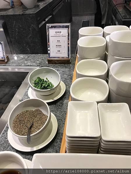 「台北美食}響食天堂 台北信義店－信義區－台北市/台北吃到飽
