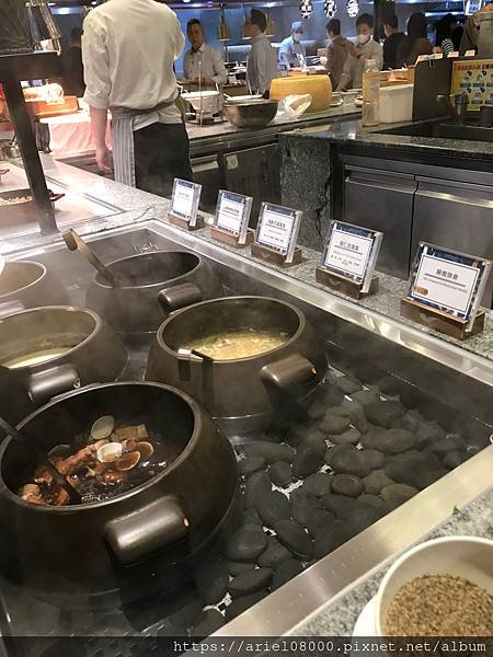 「台北美食}響食天堂 台北信義店－信義區－台北市/台北吃到飽