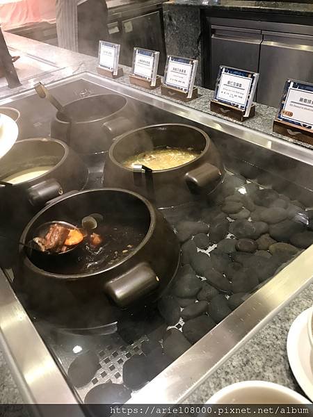 「台北美食}響食天堂 台北信義店－信義區－台北市/台北吃到飽
