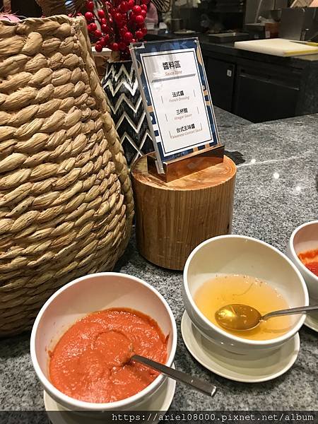 「台北美食}響食天堂 台北信義店－信義區－台北市/台北吃到飽