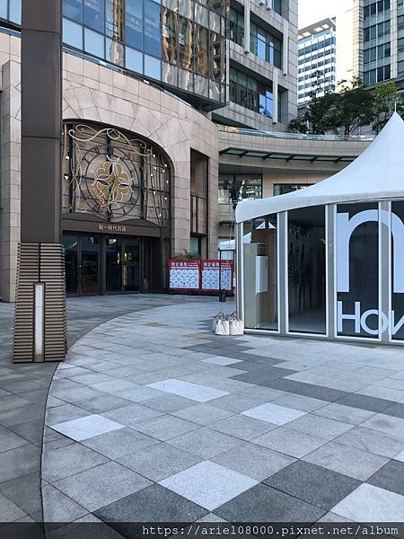 「台北美食」統一時代STARBUCKS 星巴克 (台北時代門