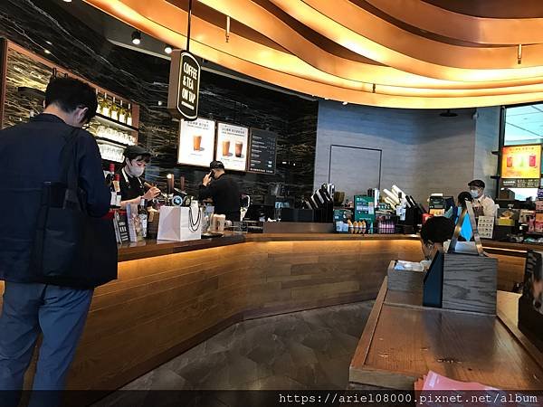 「台北美食」統一時代STARBUCKS 星巴克 (台北時代門