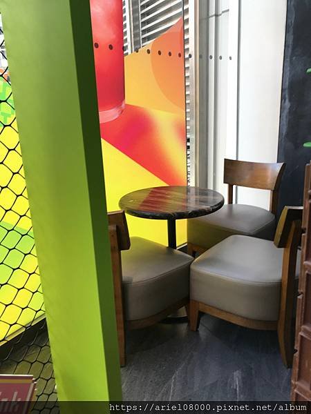 「台北美食」統一時代STARBUCKS 星巴克 (台北時代門