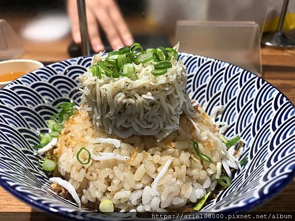 「台北美食」雙月食品社-青島店-中正區-台北/MRT善導寺/