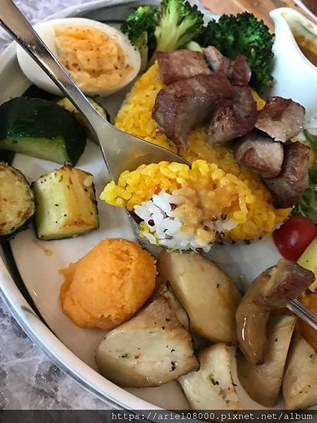 「台北美食」成真咖啡-松菸-信義區-台北市/MRT捷運/市政