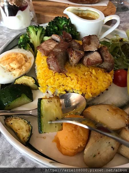 「台北美食」成真咖啡-松菸-信義區-台北市/MRT捷運/市政