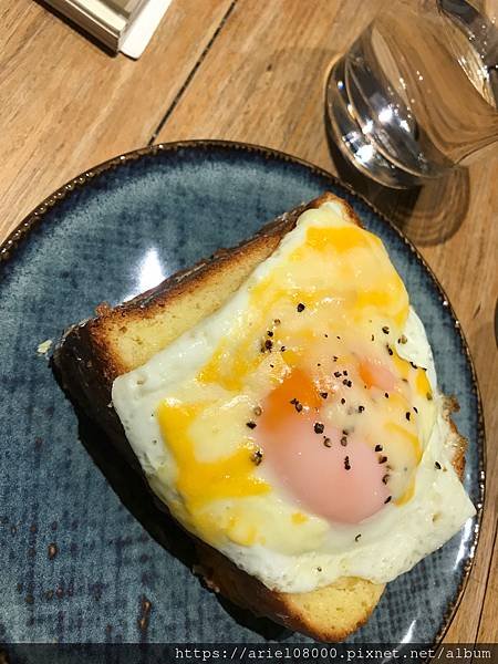 「台北美食」湛盧咖啡-市府館-信義區-台北市/松菸/MRT市