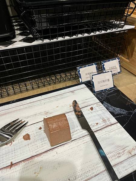LINE_ALBUM_鳳凰酒店_220228_8.jpg