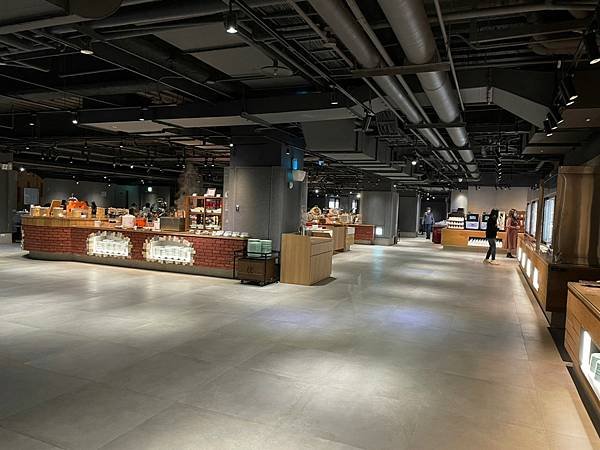 LINE_ALBUM_鳳凰酒店_220228_45.jpg