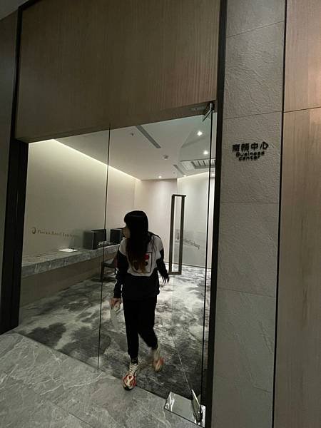 LINE_ALBUM_鳳凰酒店_220228_82.jpg